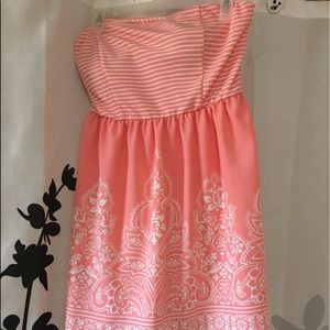 No boundaries strapless dress